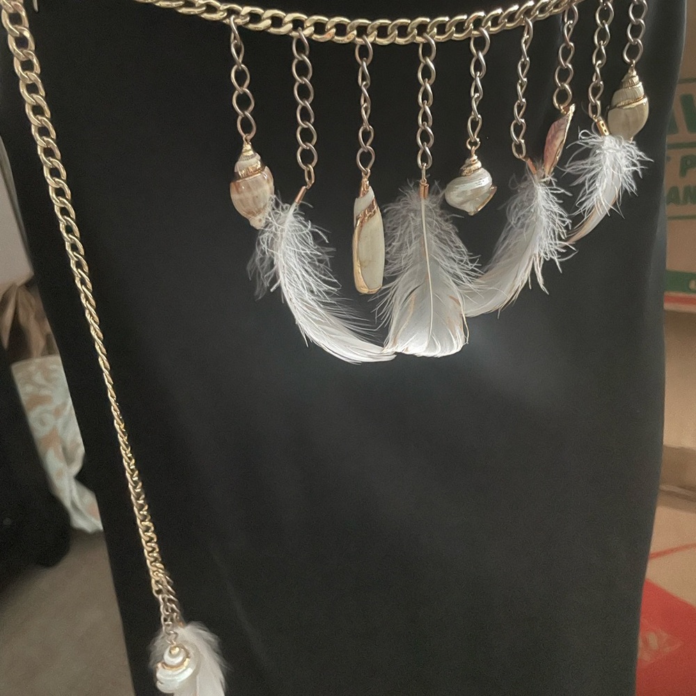 Gold Feather Chain Belt